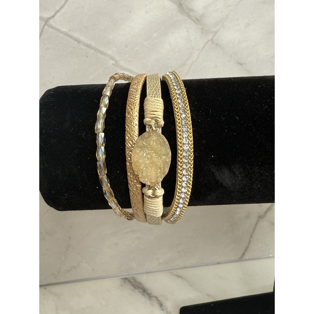 Boho Faux Drusy Gold tone Faux Leather Magnetic Clasp Bracelet 7‎ in